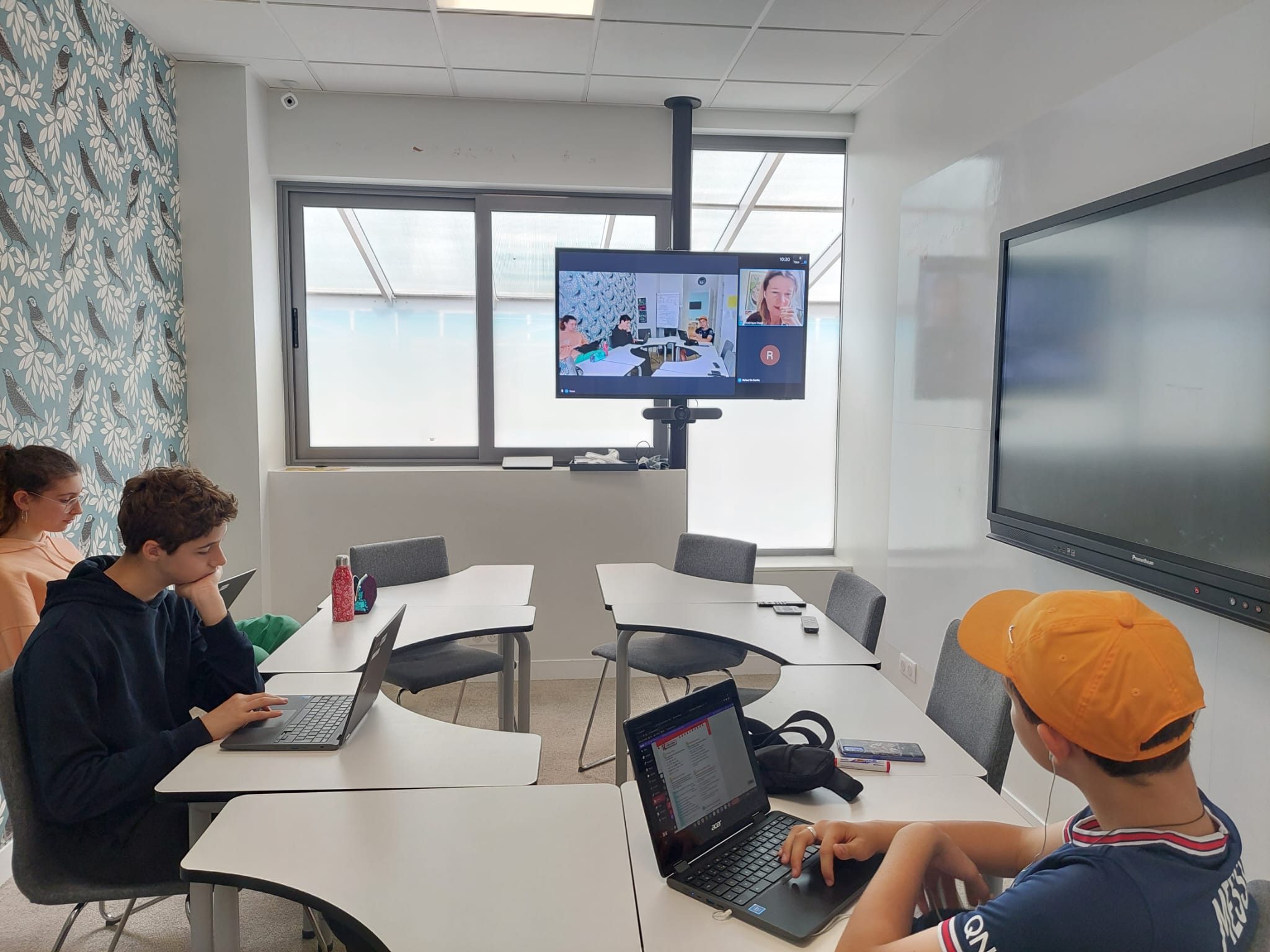 Cours en ligne dans un collège